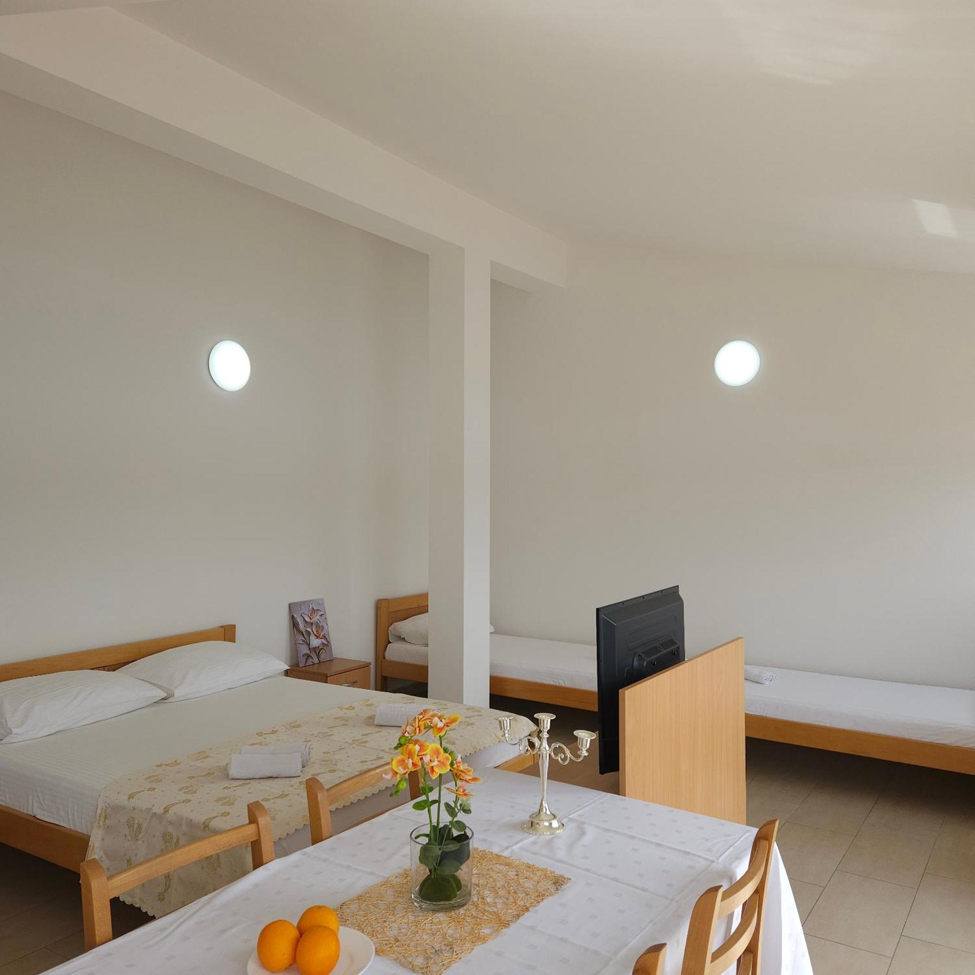 Apartments Cytrus Неум Екстер'єр фото