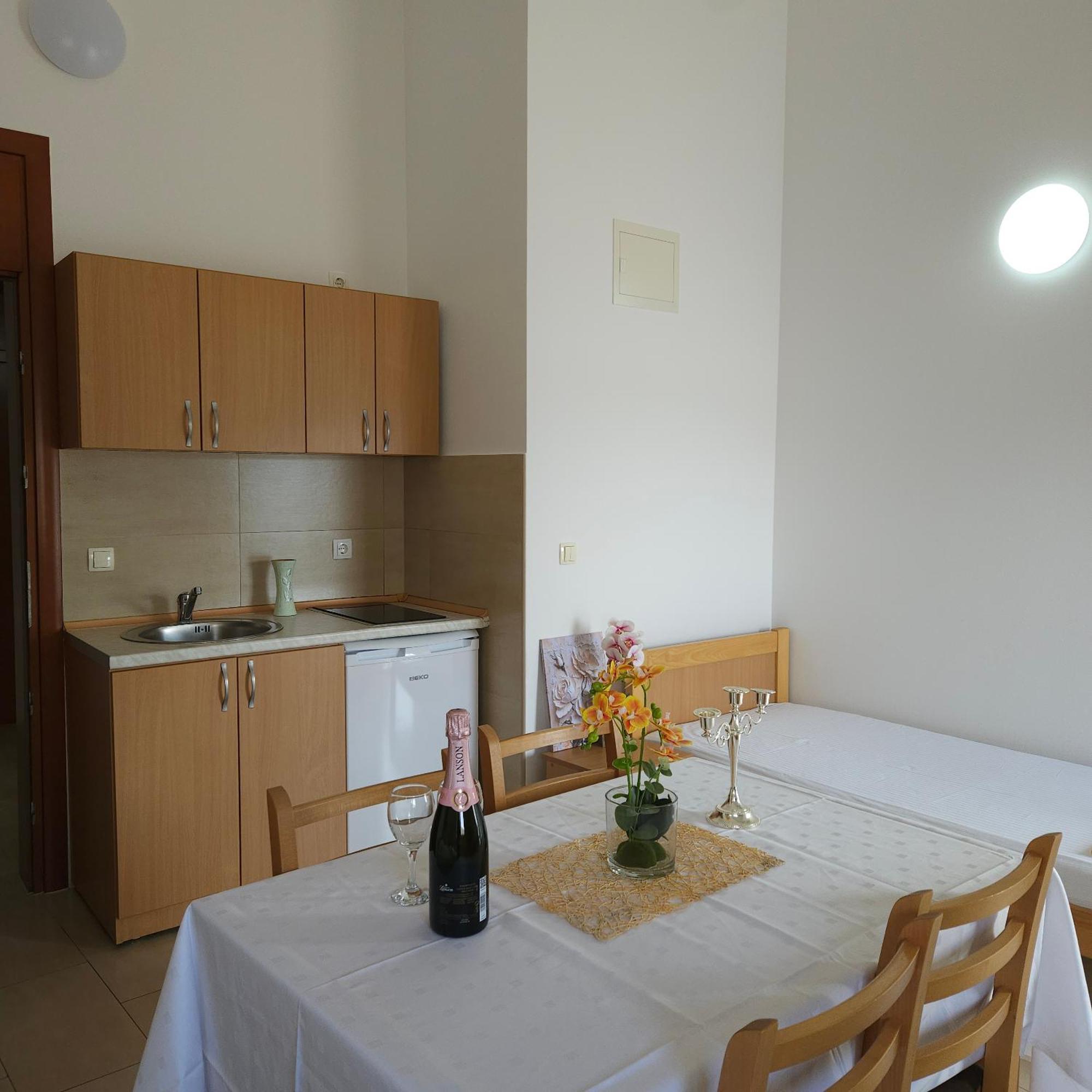 Apartments Cytrus Неум Екстер'єр фото