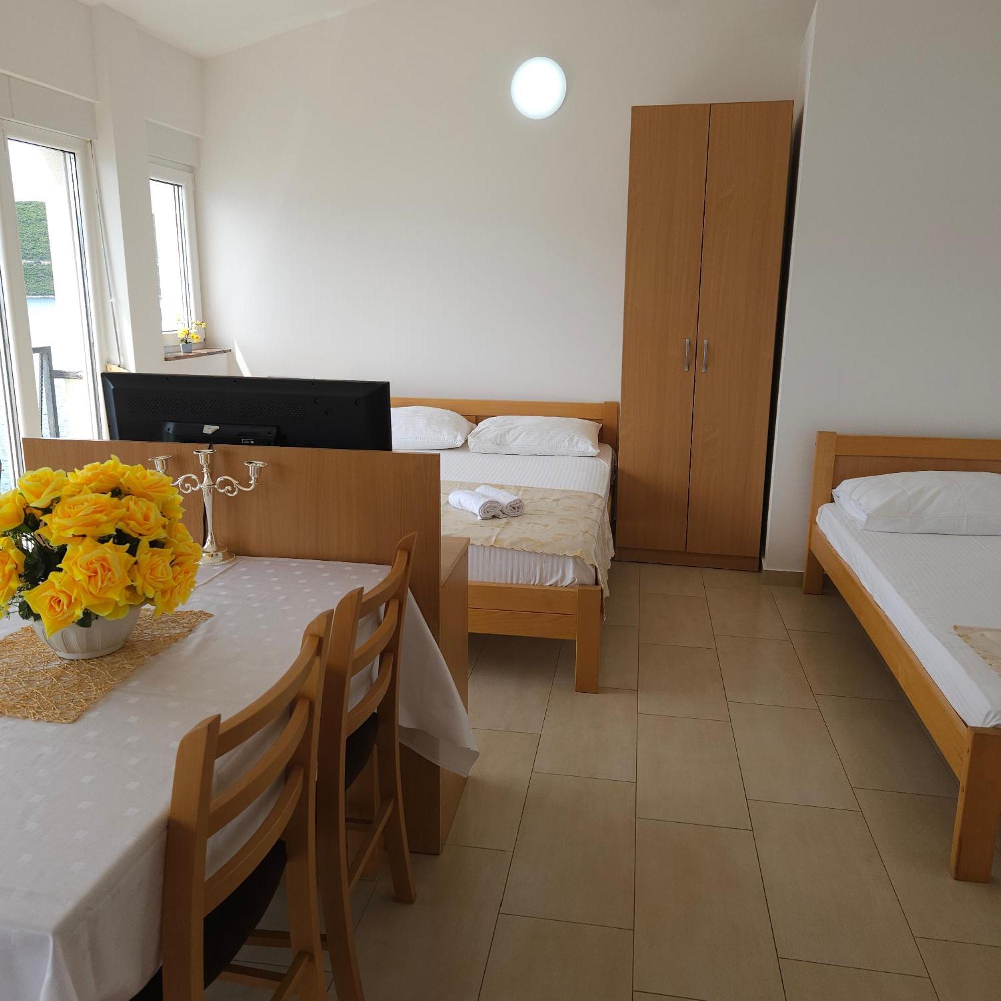 Apartments Cytrus Неум Екстер'єр фото