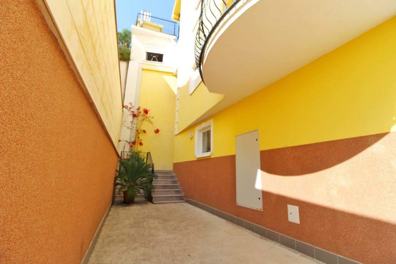 Apartments Cytrus Неум Екстер'єр фото